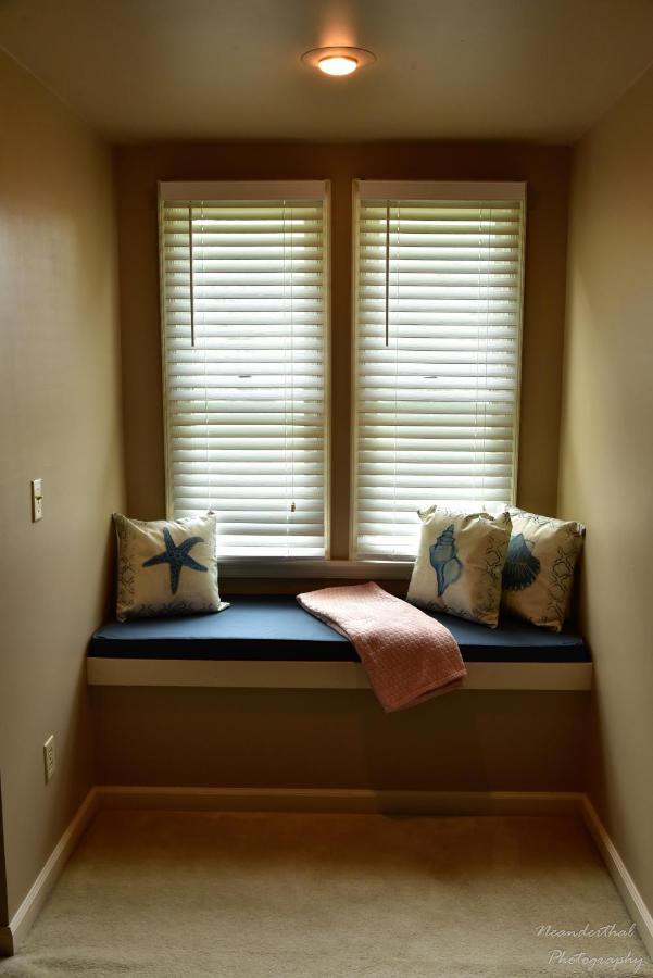 The Yellow Rose Of Talbot Bed And Breakfast Истон Экстерьер фото