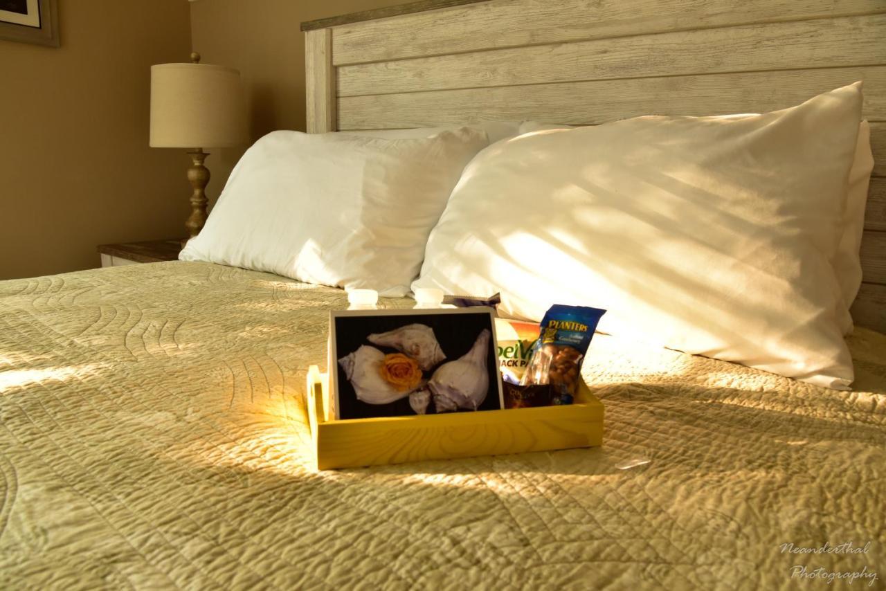 The Yellow Rose Of Talbot Bed And Breakfast Истон Экстерьер фото